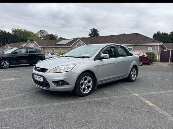 Ford Focus Saloon, Diesel, 2010, Silver