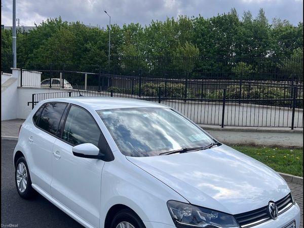 Volkswagen Polo Hatchback, Petrol, 2017, White