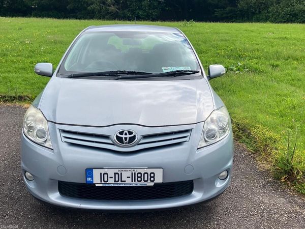 Toyota Auris Hatchback, Petrol, 2010, Blue