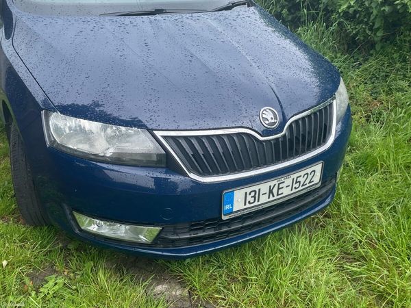 Skoda Rapid Saloon, Petrol, 2013, Blue