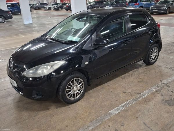 Mazda Demio MPV, Petrol, 2009, Black