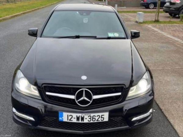 Mercedes-Benz C-Class Saloon, Diesel, 2012, Black