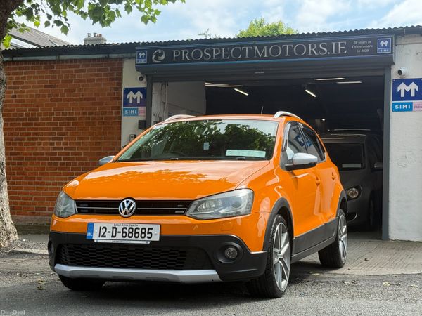 Volkswagen Polo Hatchback, Petrol, 2012, Orange