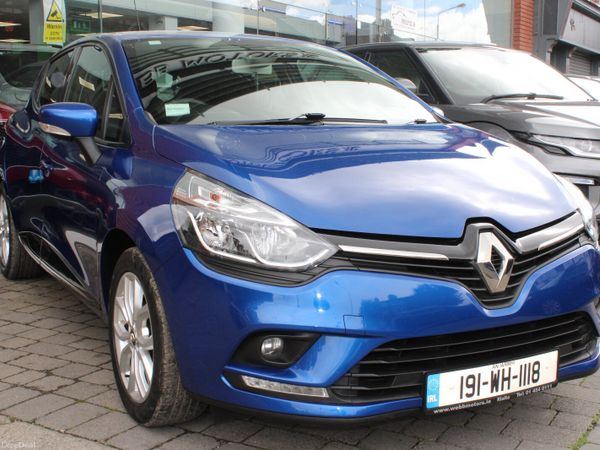 Renault Clio Hatchback, Petrol, 2019, Blue