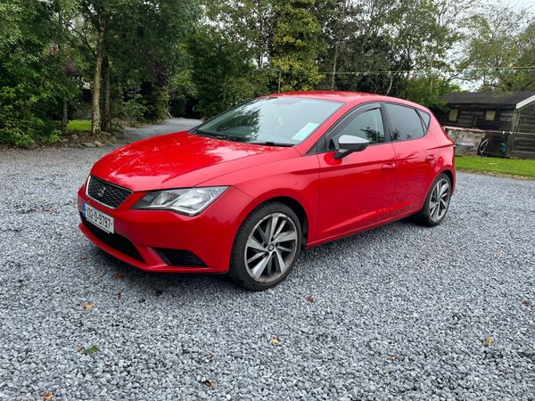 SEAT Leon Hatchback, Diesel, 2013, Red