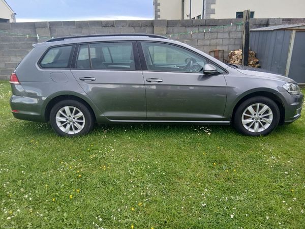 Volkswagen Golf Estate, Diesel, 2017, Grey