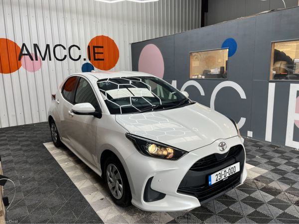 Toyota Yaris Hatchback, Petrol, 2023, White