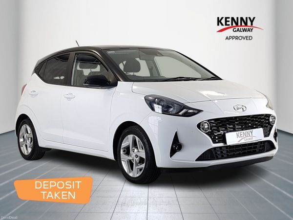 Hyundai i10 Hatchback, Petrol, 2022, White