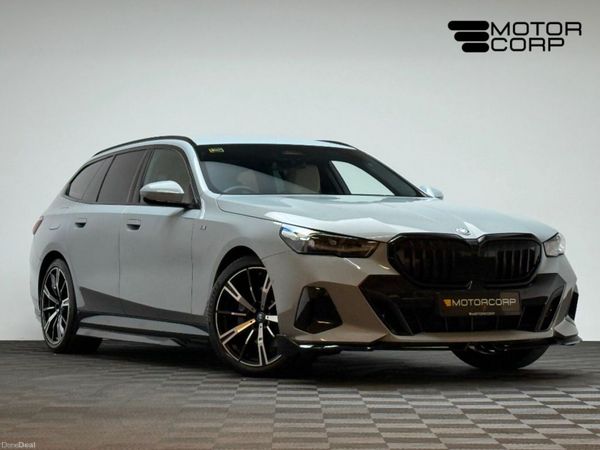 BMW 5-Series SUV, Petrol Plug-in Hybrid, 2025, Grey