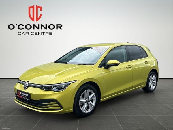Volkswagen Golf Hatchback, Petrol, 2021, Green