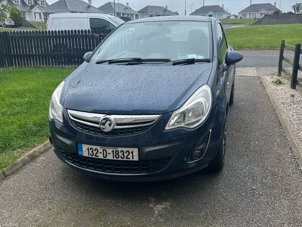 Vauxhall Corsa Hatchback, Petrol, 2013, Blue