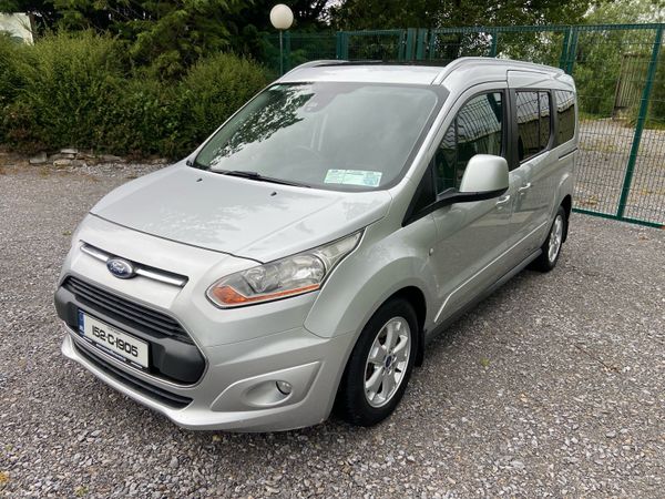 Ford Tourneo Estate/Jeep, Diesel, 2015, Silver
