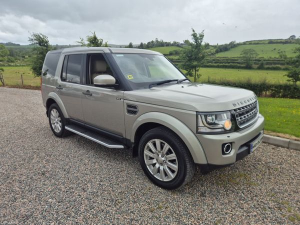 Land Rover Discovery SUV, Diesel, 2014, Gold