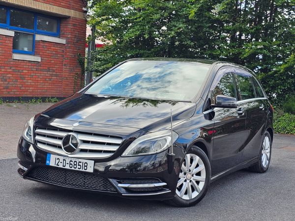 Mercedes-Benz B-Class MPV, Petrol, 2012, Black