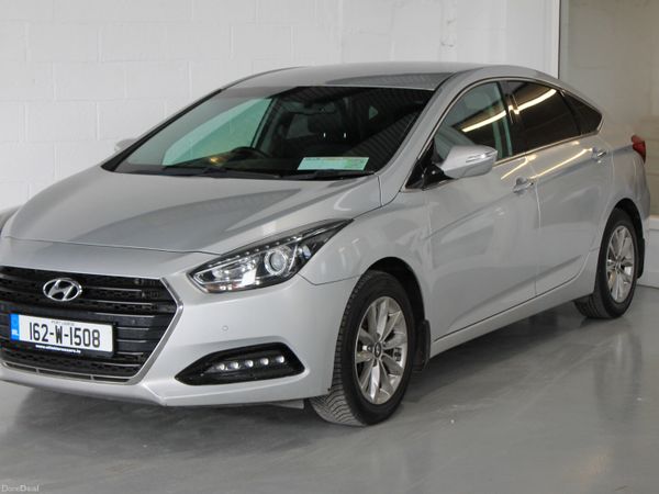 Hyundai i40 Saloon, Diesel, 2016, Silver