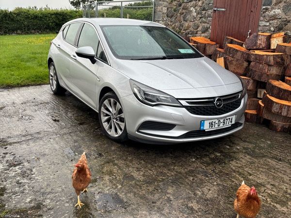 Opel Astra Hatchback, Diesel, 2016, Silver