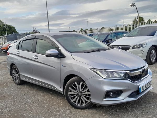 Honda Grace Saloon, Petrol Hybrid, 2018, Silver