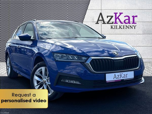 Skoda Octavia Estate, Petrol Plug-in Hybrid, 2022, Blue