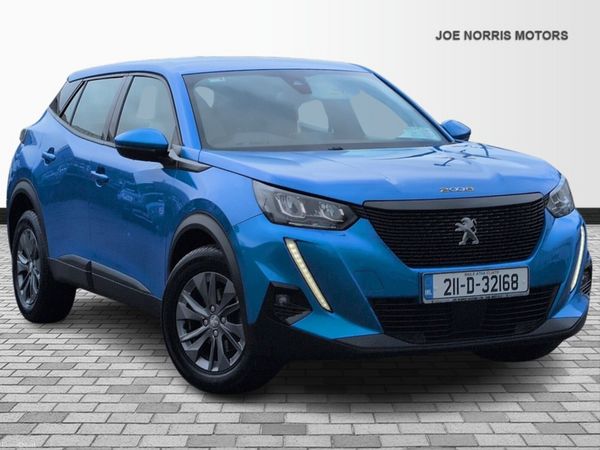 Peugeot 2008 MPV, Diesel, 2021, Blue