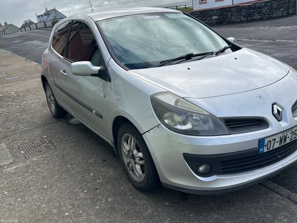 Renault Clio Hatchback, Petrol, 2007, Silver