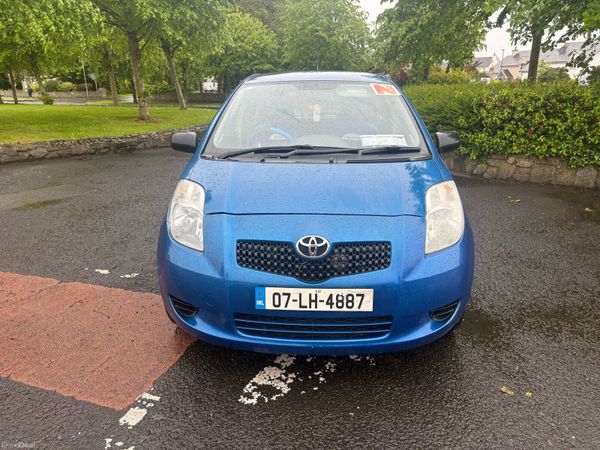 Toyota Yaris Hatchback, Petrol, 2007, Blue