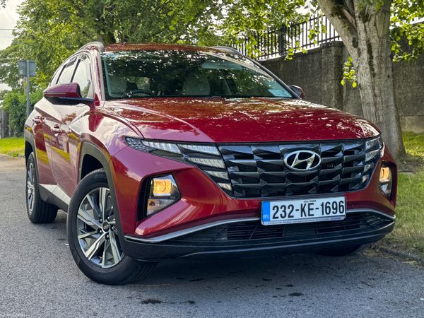Hyundai Tucson SUV, Petrol Hybrid, 2023, Red