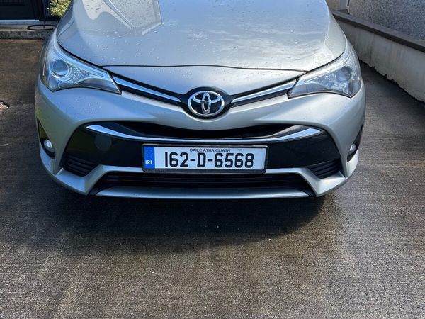 Toyota Avensis MPV, Diesel, 2016, Grey