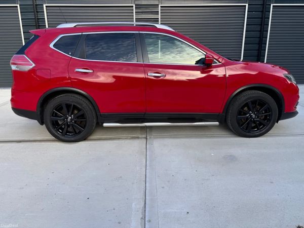 Nissan X-Trail SUV, Diesel, 2015, Red