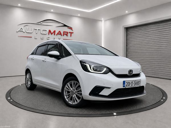 Honda Fit Hatchback, Petrol Hybrid, 2020, White