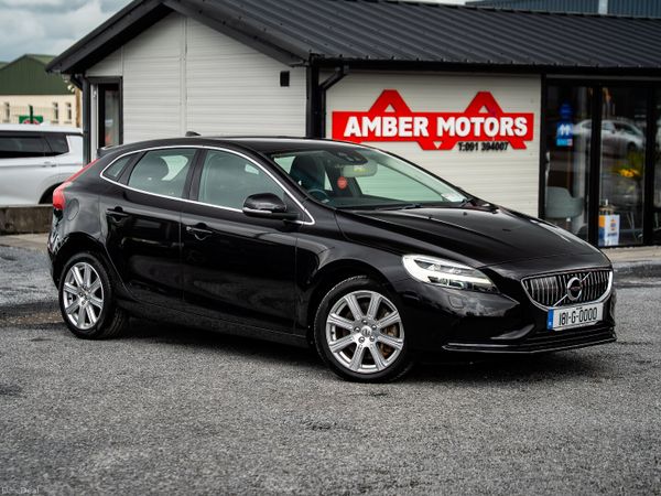 Volvo V40 Hatchback, Diesel, 2018, Black