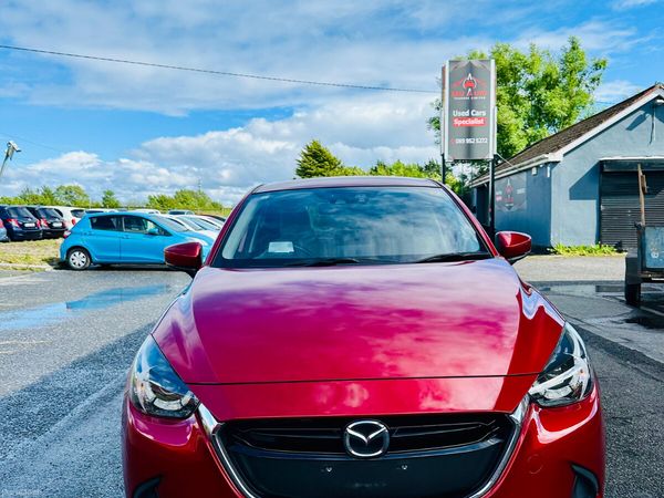Mazda Mazda2 Hatchback, Petrol, 2017, Red