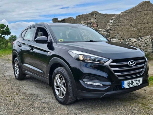 Hyundai Tucson SUV, Petrol, 2016, Black