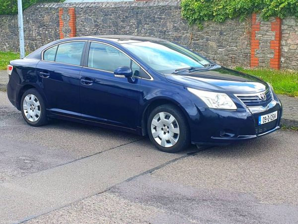 Toyota Avensis Saloon, Diesel, 2009, Blue