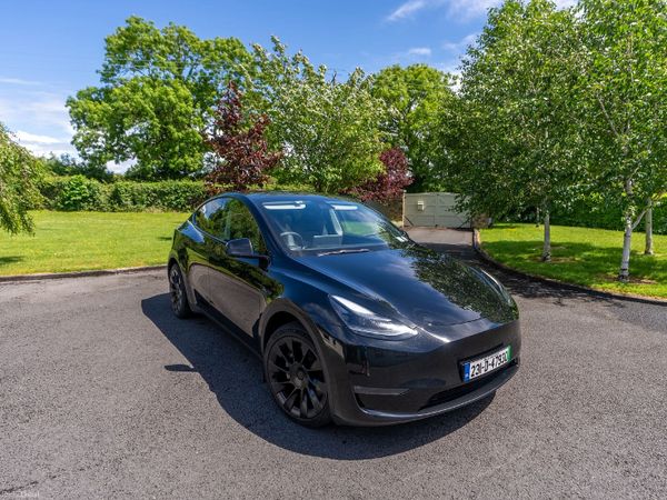 Tesla Model Y Hatchback, Electric, 2023, Black