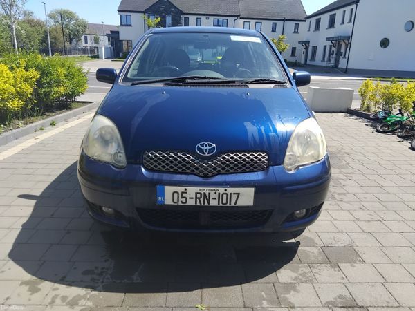 Toyota Yaris Hatchback, Petrol, 2005, Blue