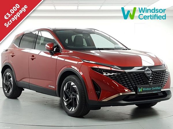 Nissan Qashqai MPV, Petrol Hybrid, 2026, Red