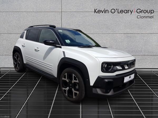 Renault 4 Hatchback, Electric, 2026, White