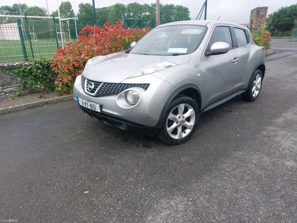 Nissan Juke SUV, Petrol, 2011, Silver