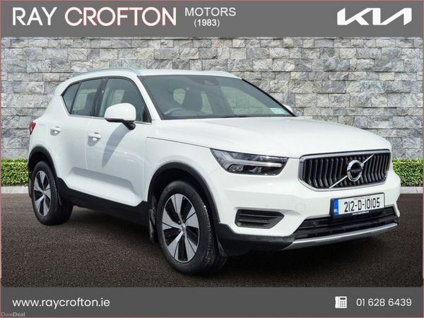Volvo XC40 Estate, Petrol Plug-in Hybrid, 2021, White