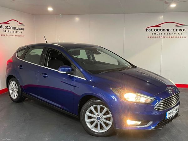 Ford Focus Hatchback, Diesel, 2017, Blue