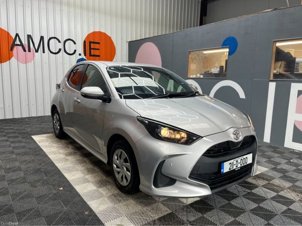 Toyota Yaris Hatchback, Petrol, 2021, Silver