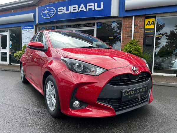 Toyota Yaris Hatchback, Petrol, 2022, Red