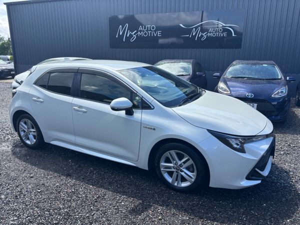 Toyota Corolla Hatchback, Petrol Hybrid, 2019, White