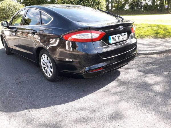 Ford Mondeo Hatchback, Diesel, 2016, Black