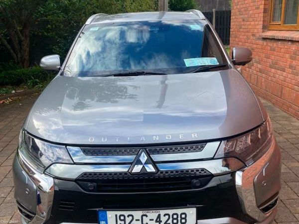 Mitsubishi Outlander SUV, Petrol Plug-in Hybrid, 2019, Grey