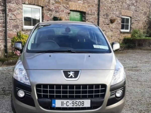Peugeot 3008 MPV, Diesel, 2011, Grey