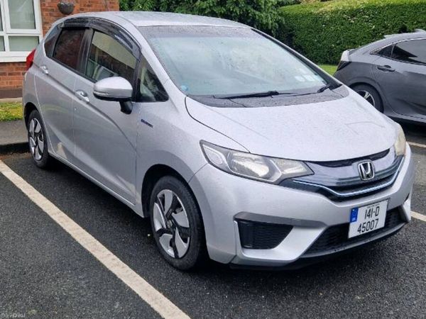 Honda Fit Hatchback, Petrol Hybrid, 2014, Silver