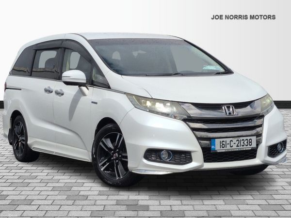 Honda Odyssey MPV, Petrol Hybrid, 2016, White