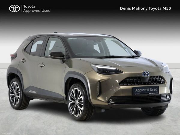 Toyota Yaris Cross SUV, Petrol Hybrid, 2024, Bronze
