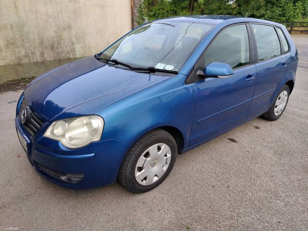 Volkswagen Polo Hatchback, Petrol, 2006, Blue